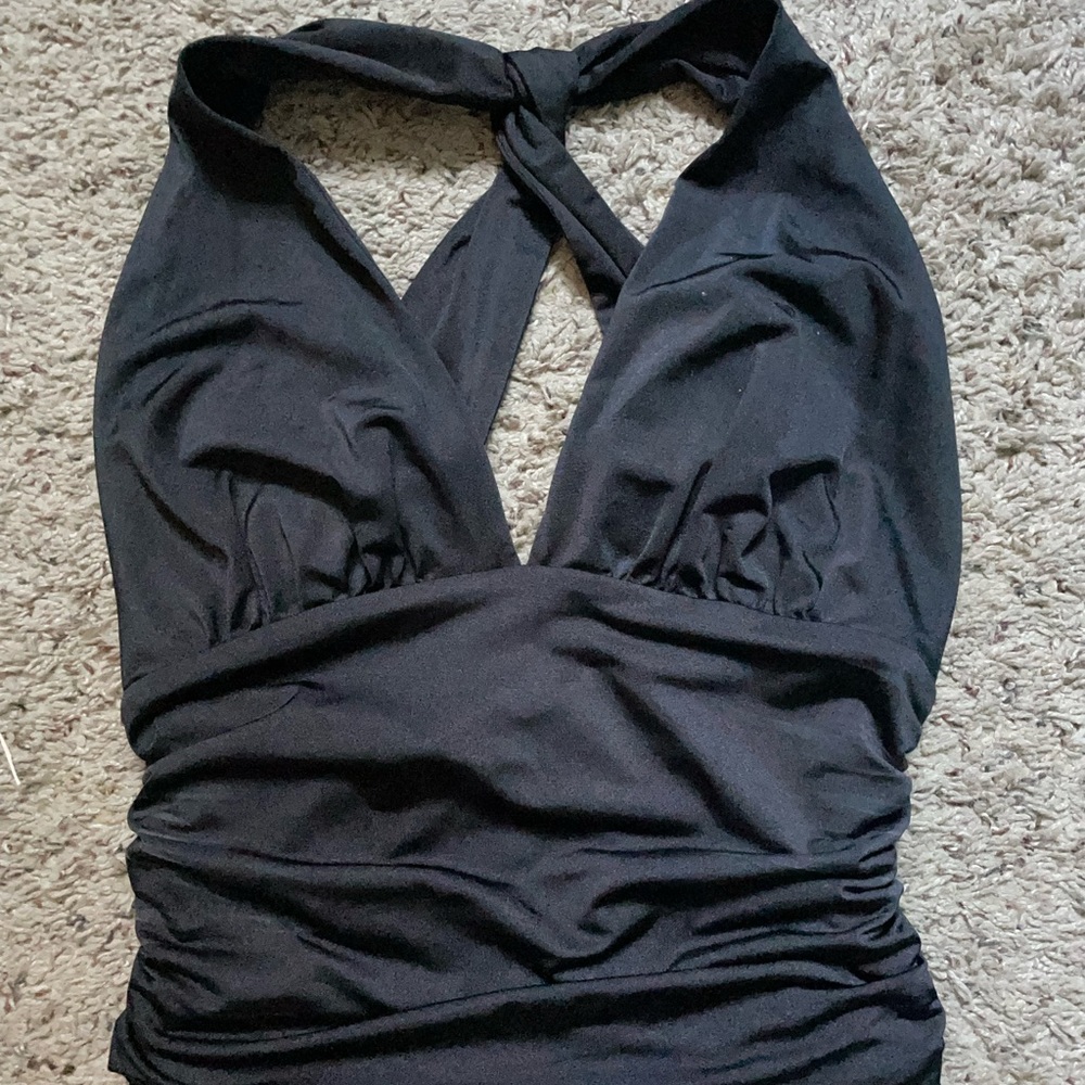 Guess brand midriff crop top, size small, black